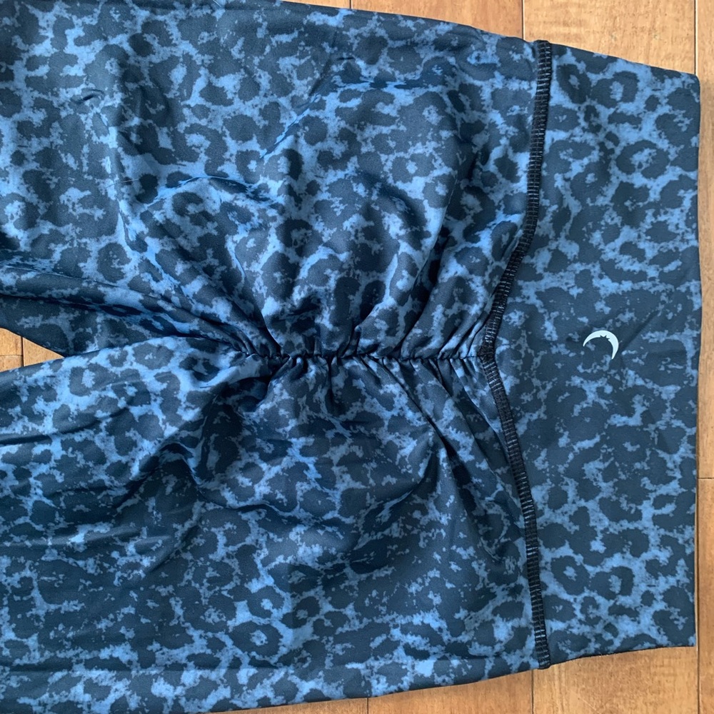 Zyia women’s scrunch leggings size 4